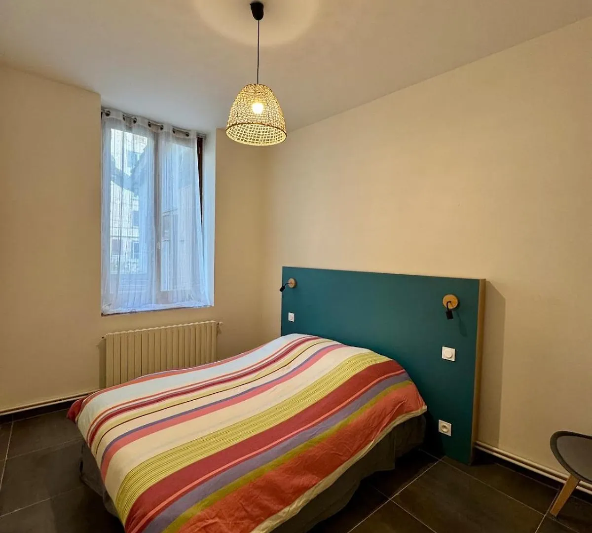 Appartement A Vienne 0*, Vienne (Isere) France